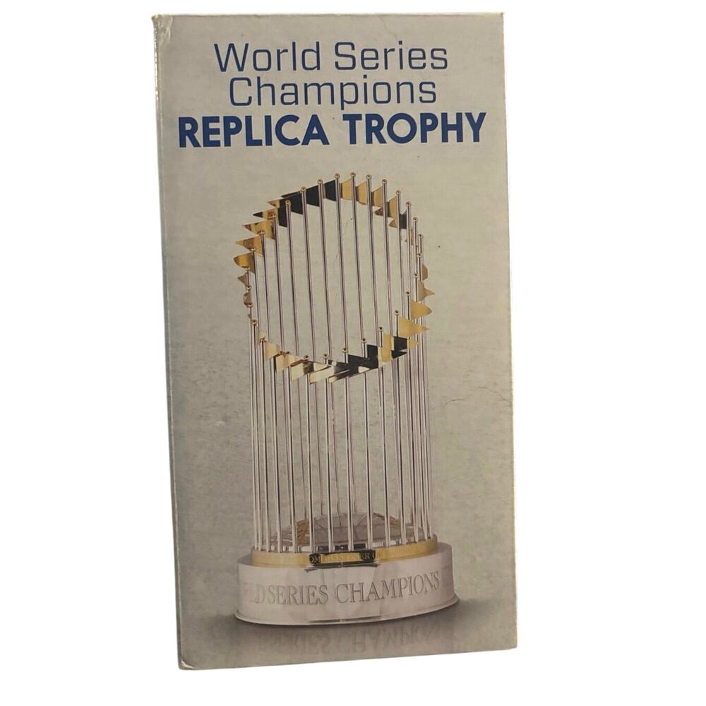 New 2015 KC Royals World Series champion Replica Trophy SGA baseball sports